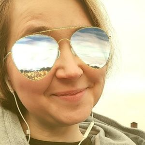 Meet your Posher, Nataliya